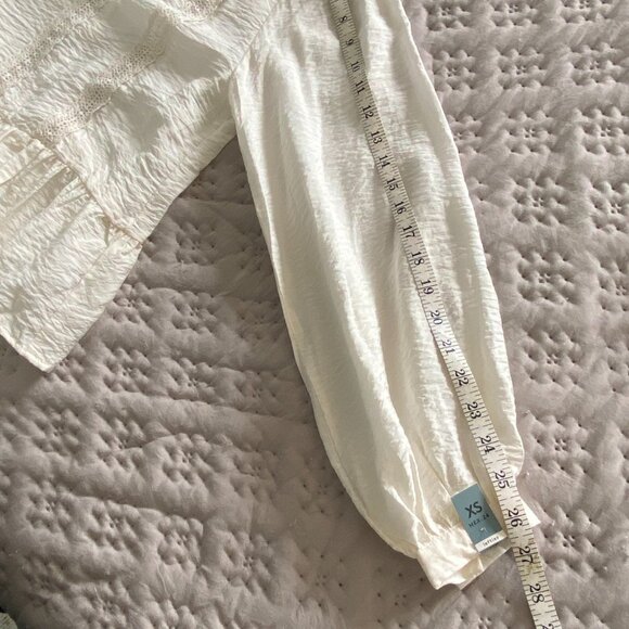 NWOT Lefties White Lace Trim Peplum Blouse XS Romantic Cottagecore - Picture 14 of 14